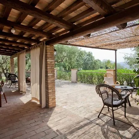 Il Casale Tra Le Vigne E Il Mare