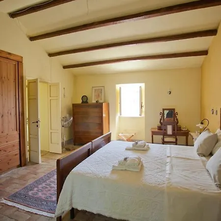 Il Casale Tra Le Vigne E Il Mare